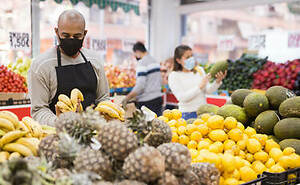 LA County Mandates “Hero Pay” for Grocery Workers